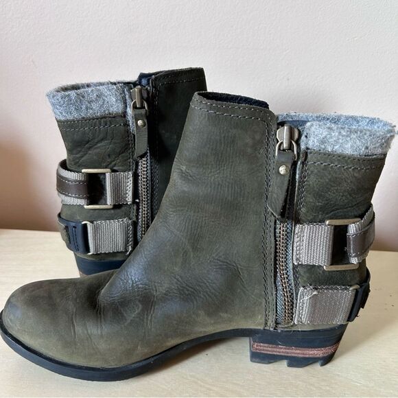 SOREL WOMEN'S LOLLA green Leather Heeled Booties Women's Size 7.5 - Picture 6 of 7